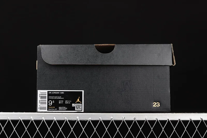 All categories Air Jordan Jordan series basketball shoes Air Jordan 1 Mid G version pure original Air Jordan 1 Mid AJ1 Joe 1 mid-top cultural basketball shoes 554724-271